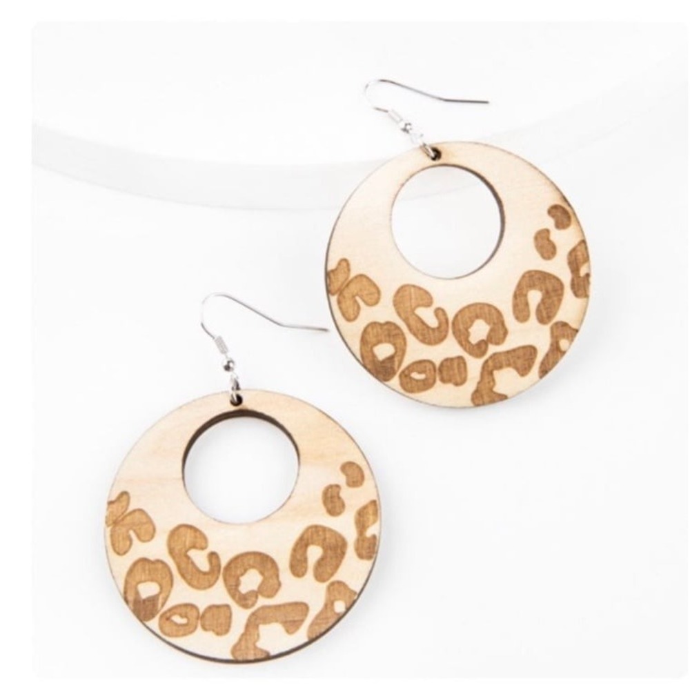 Plunder Georganne Earrings Lightweight Neutral‎ Leopard Print